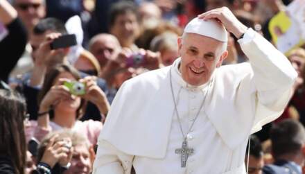 Cómo conseguir entrada para eventos religiosos y misas papales en el Vaticano.