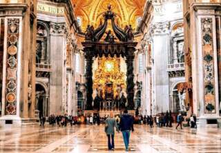 Visita privada en el Vaticano. Contratar guía privado Vaticano 2026