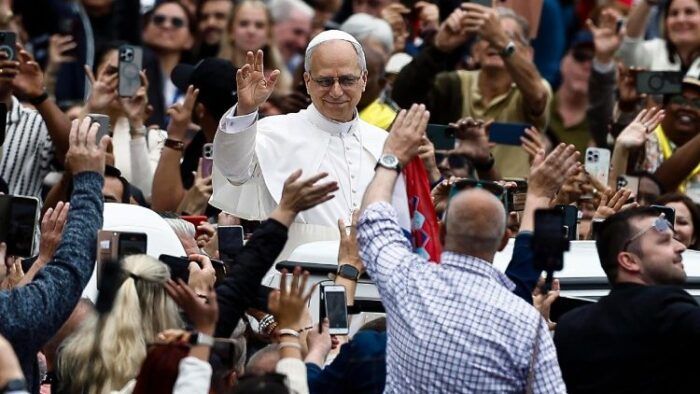 Fieles en audiencia papal en el Vaticano